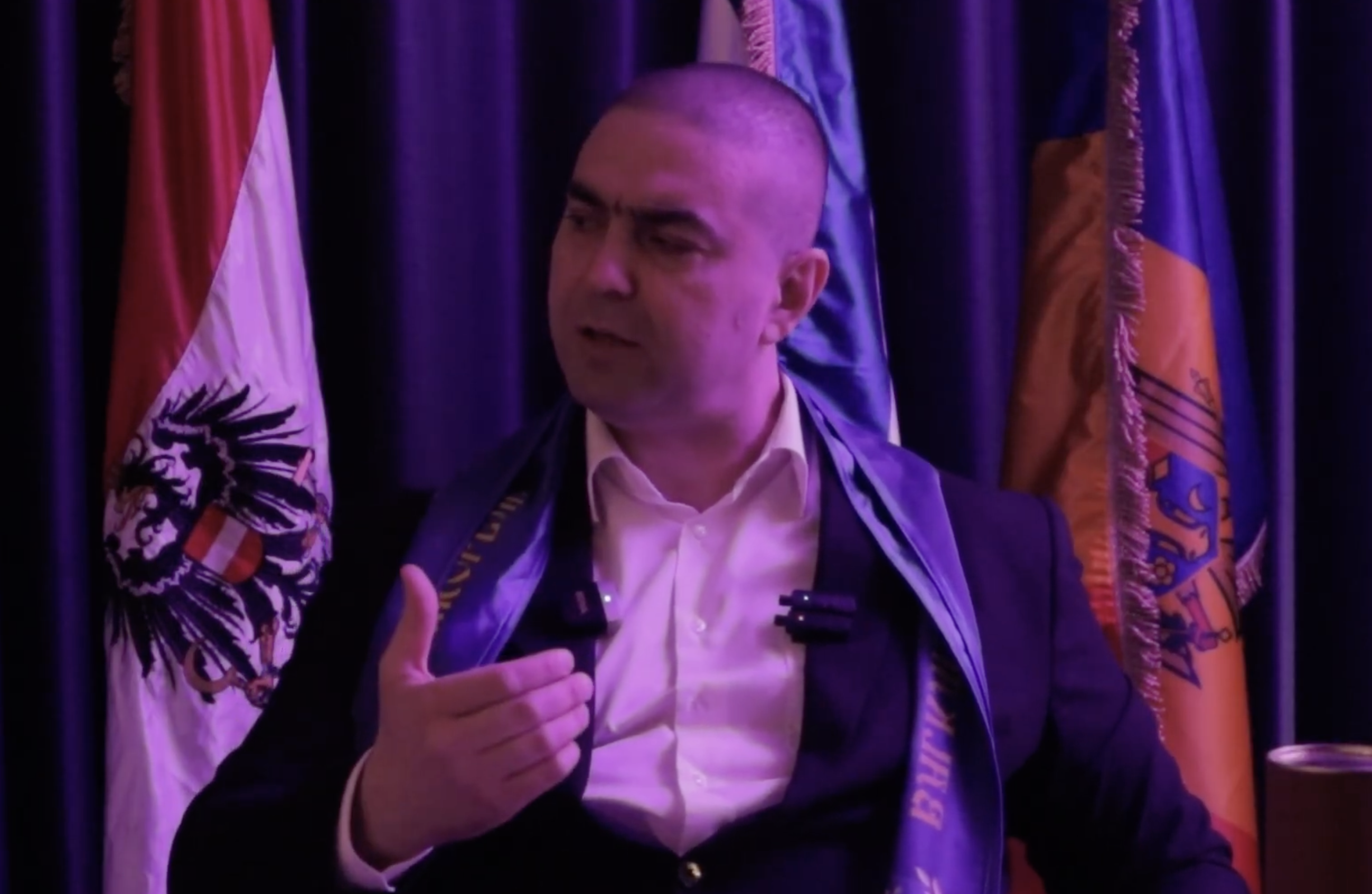 TEORIJSKO PREDAVANJE - IMPERATOR AKADEMIK GROF DR DRAGAN TOJAGIĆ  LUKSUZNI HOTEL ŠERATON, NOVI SAD