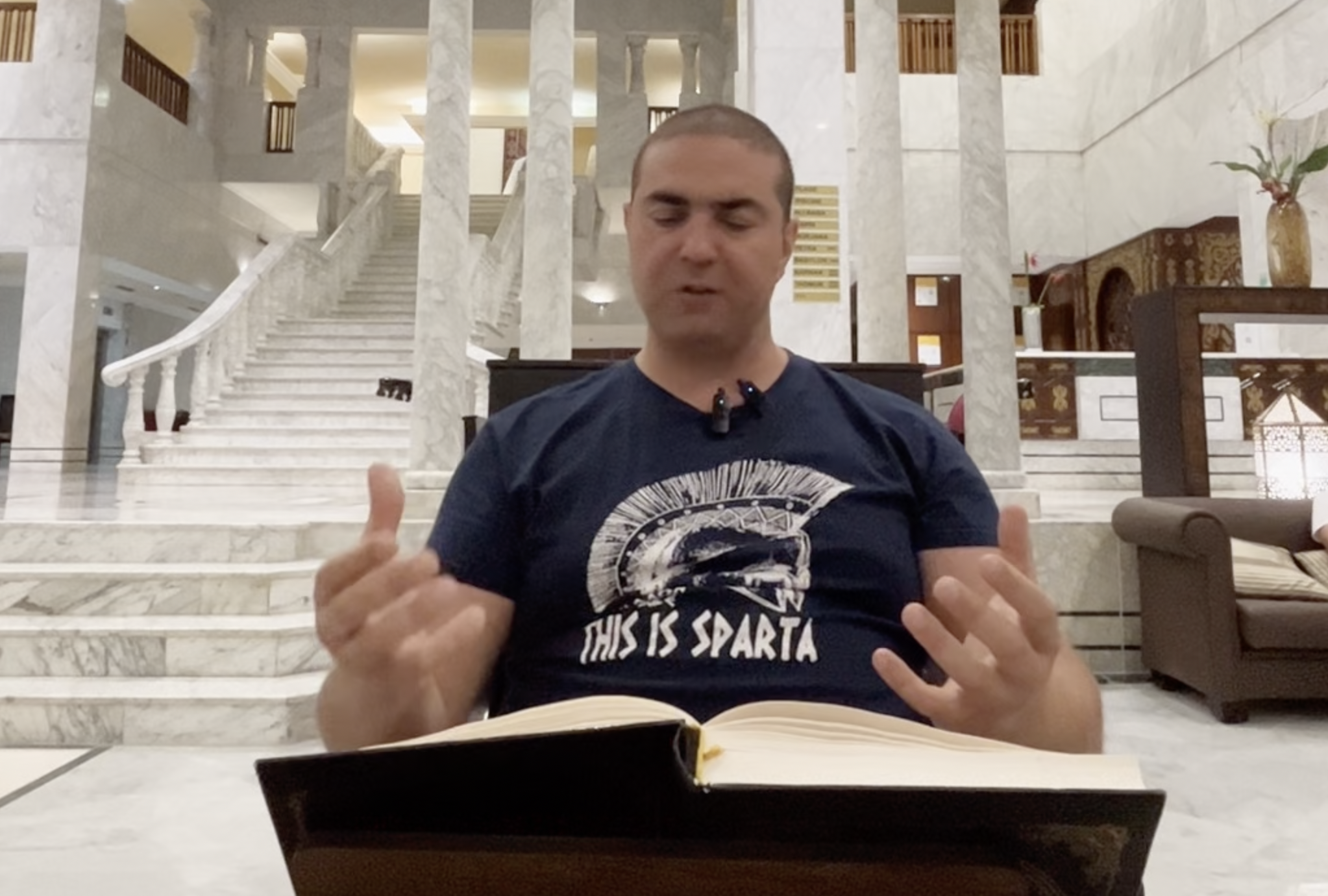 TEORIJSKO PREDAVANJE AKADEMIJE REDA MEMFIS-MIZRAIM — MUDRAC MITRE -  PREDAVAČ IMPERATOR AKADEMIK GROF DR DRAGAN TOJAGIĆ  LUKSUZNI HOTEL „LE ROYAL HAMMAMET” TUNIS